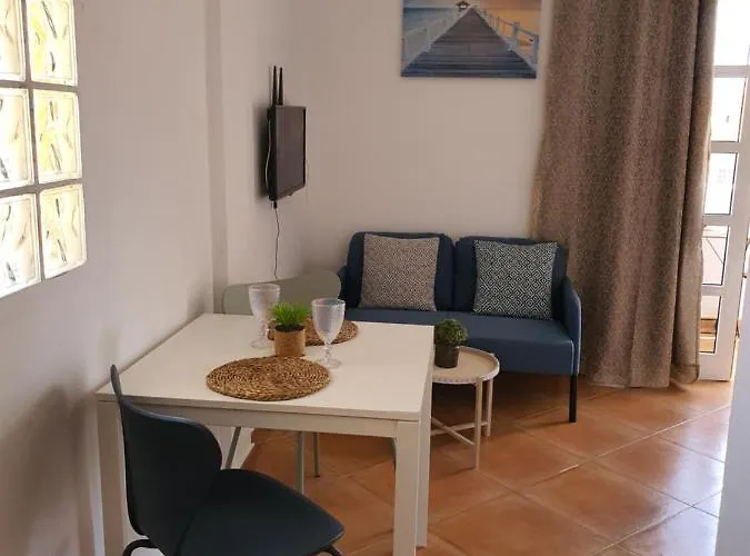 Ohana Roger アパート